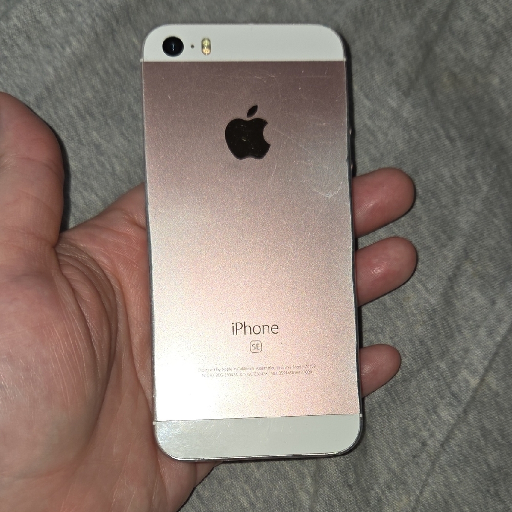 Apple iPhone SE - Rose Gold